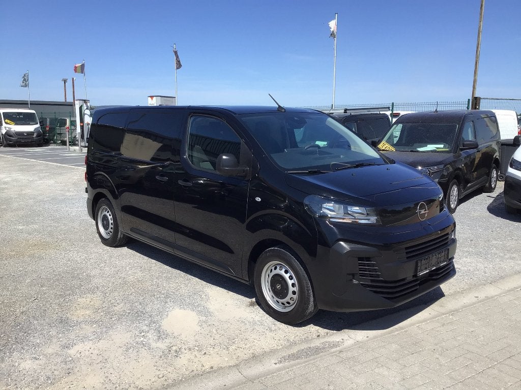opel vivaro l2 20hdi 145pk automaat 2025 39000km 21950e ex, Auto's, Euro 6, 4 cilinders, Zwart, Bedrijf
