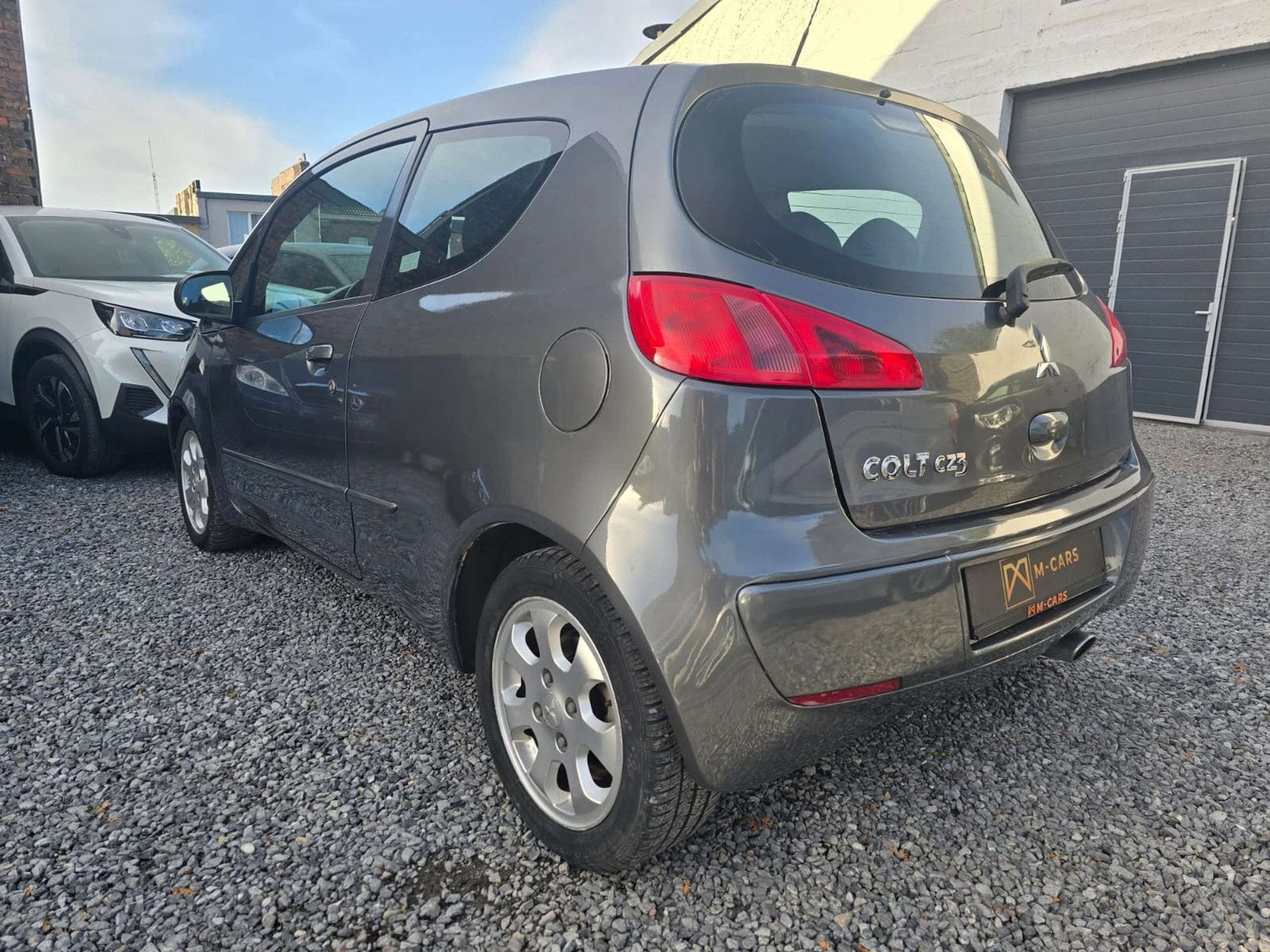 Mitsubishi Colt AUTOMATIQUE * CLIM * (bj 2005, automaat), Auto's, Automaat, 1299 cc, Zwart, 4 cilinders