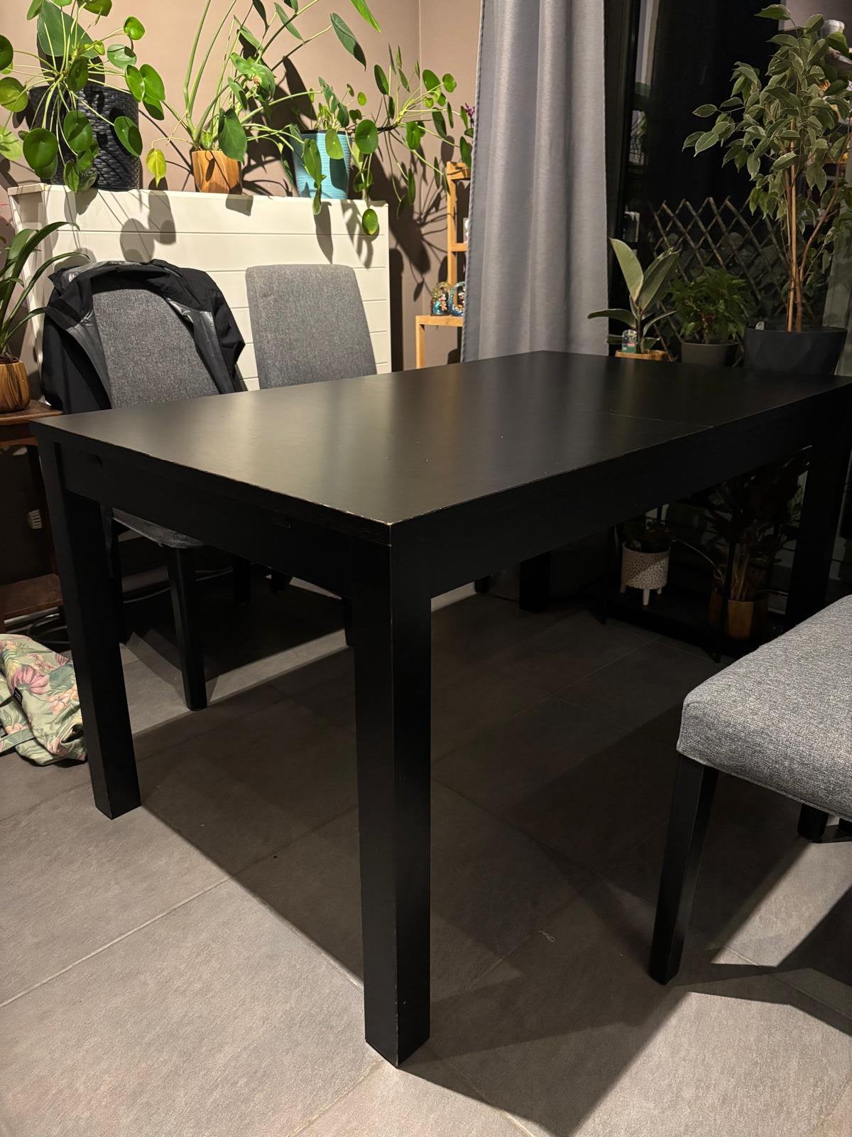 Ikea Uitschuifbare tafel BJURSTA, 140/196x85 cm, Huis en Inrichting, Ophalen, Overige materialen, Gebruikt, 100 tot 150 cm