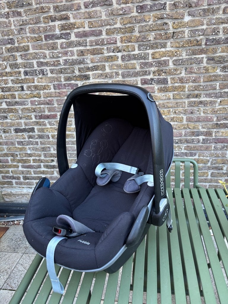 Maxi Cosi Pebble + Family Fix, Enfants & Bébés, Sièges auto, Enlèvement, Utilisé, Maxi-Cosi, Isofix