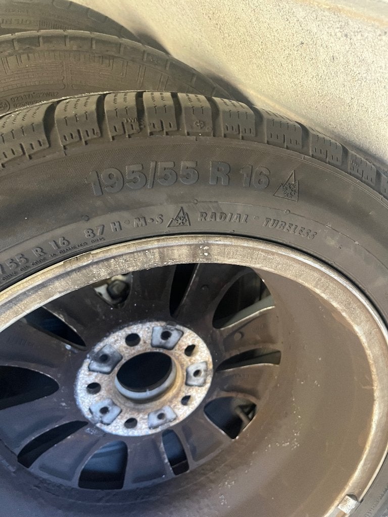 BMW velgen + Continental winterbanden 195/55 R16 – €200, Pneus hiver, Enlèvement ou Envoi, 16 pouces, Véhicule de tourisme