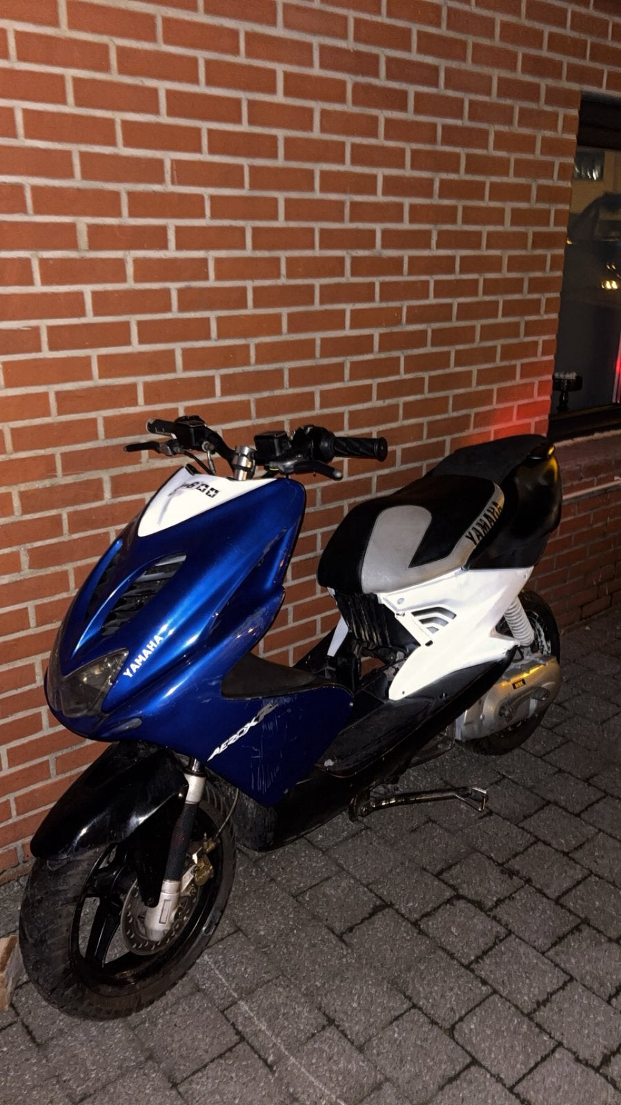 Yamaha aerox/Mbk nitro a klasse 50cc, Vélos & Vélomoteurs, Enlèvement, Comme neuf, Aerox