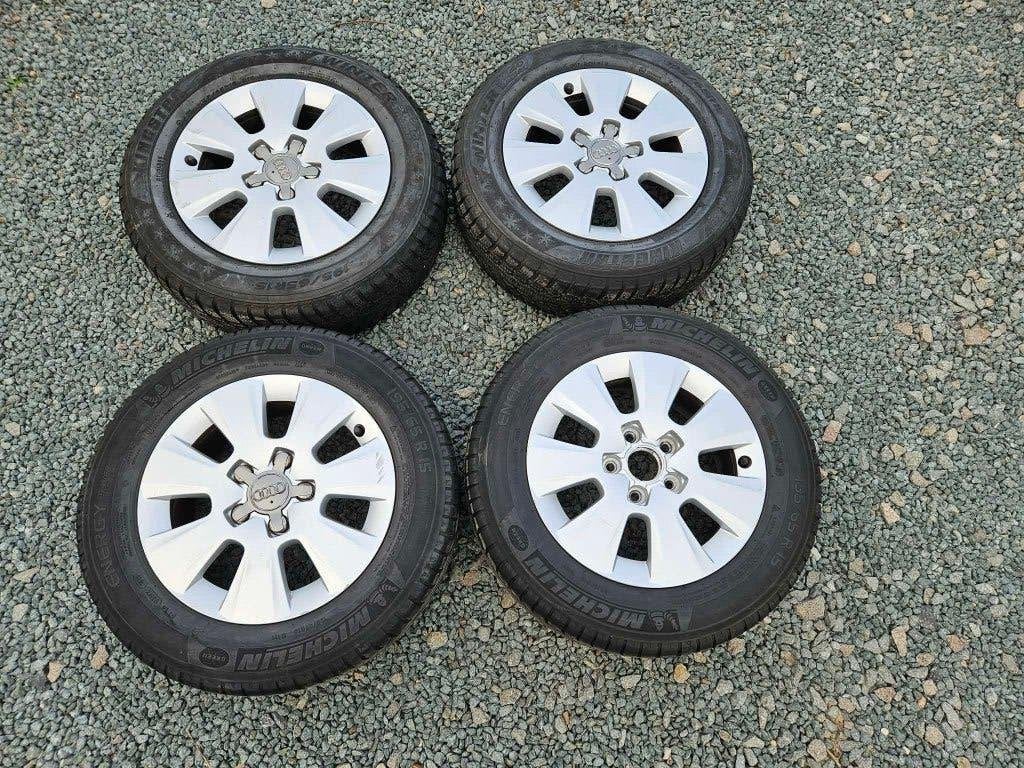 4 jantes Audi A3 en 15", 15 pouces, Pneus été, Enlèvement, Utilisé