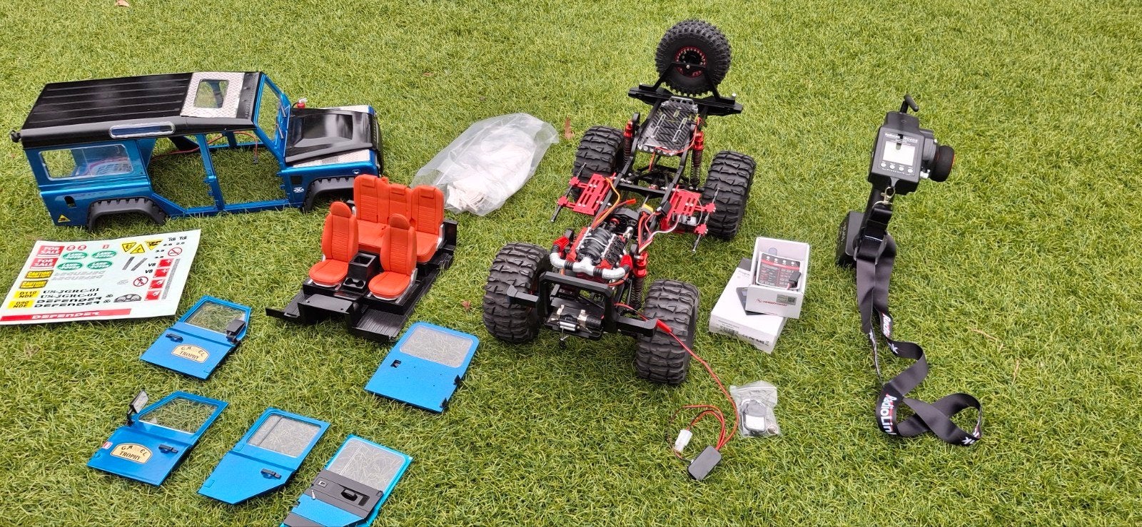 rc crawler    Defender           1 /10 alu, Hobby en Vrije tijd, Modelbouw | Radiografisch | Auto's, Ophalen, Nieuw, Schaal 1:10