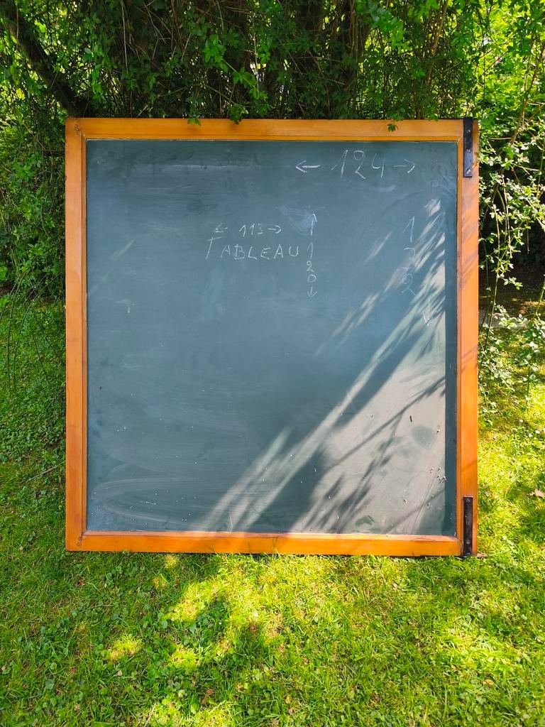 Partie de tableau d'école, Enlèvement