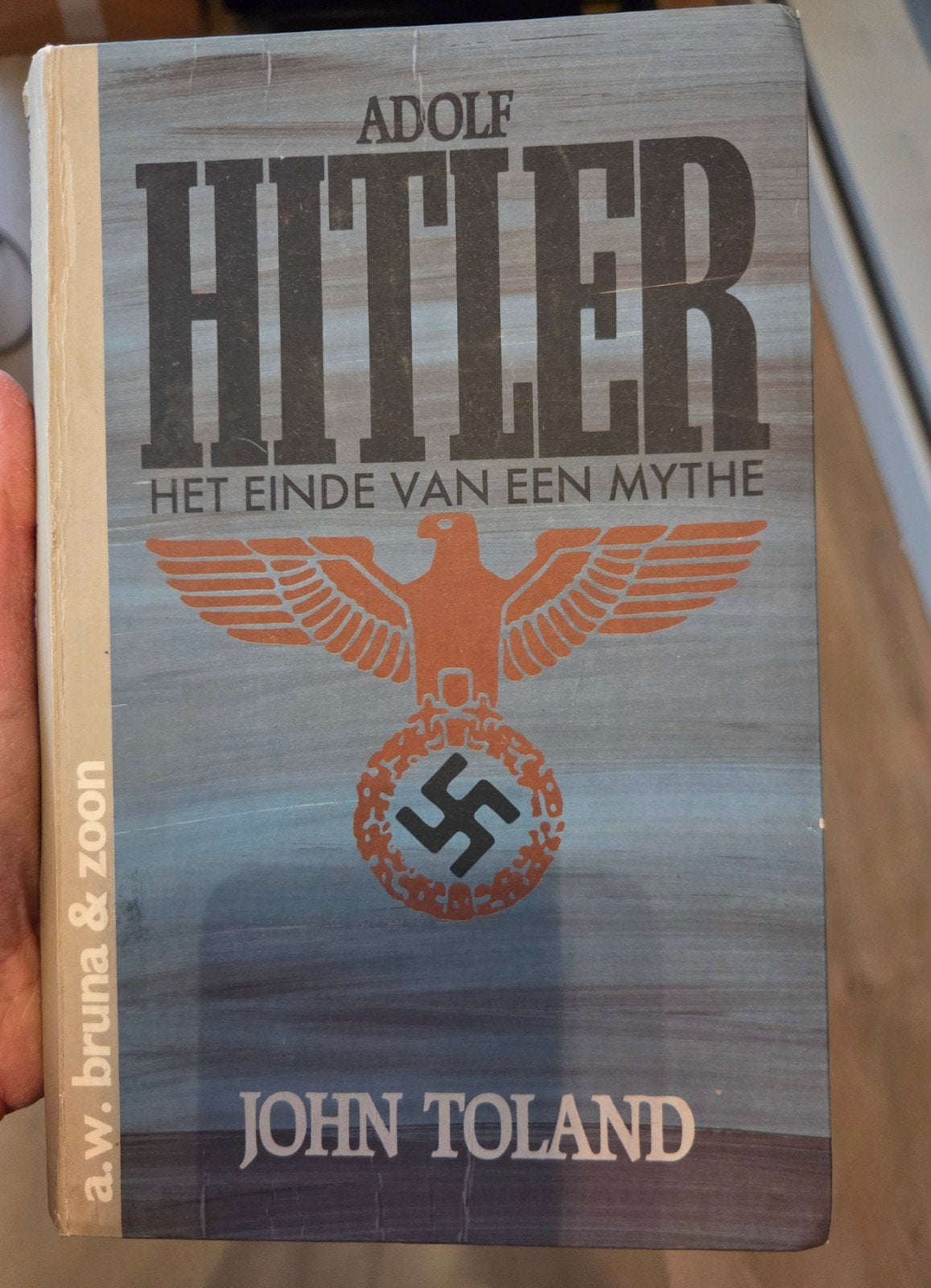 Biografie van Adolf Hitler, Livres, Enlèvement, Comme neuf