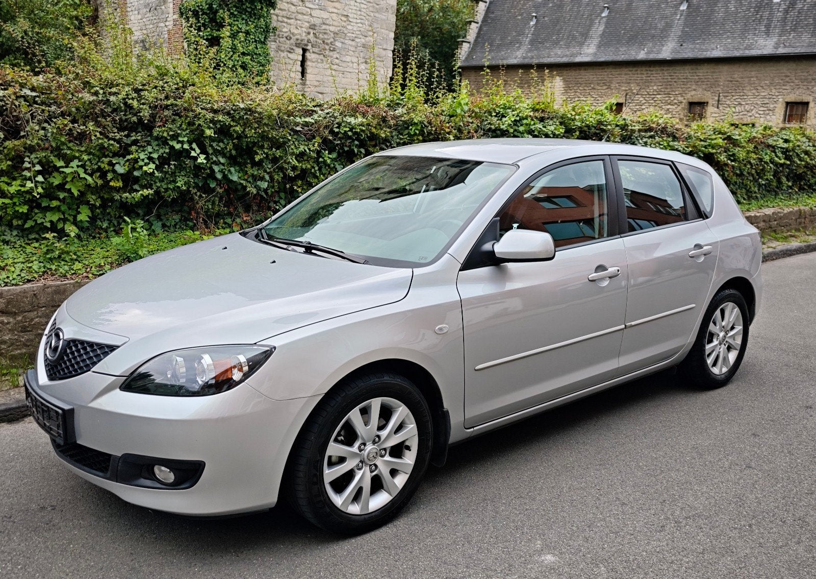 Mazda 3 1.6i MZR Clim 86m km Showroom, Cuir, Argent ou Gris, Achat, Boîte manuelle