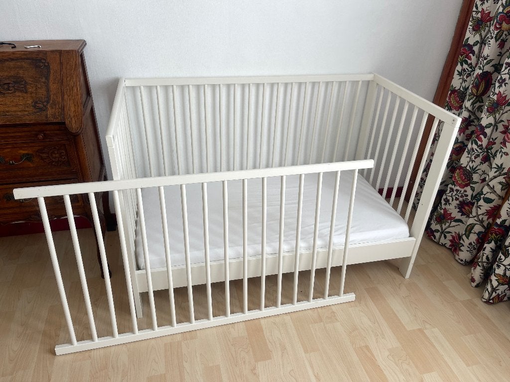 Lit bébé blanc IKEA, Ophalen, Zo goed als nieuw, Ledikant