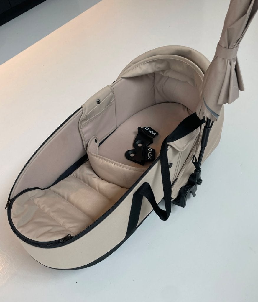 Babyzen YOYO Bassinet - reiswieg - Taupe incl parasol, Kinderen en Baby's, Ophalen of Verzenden, Zo goed als nieuw, Overige merken