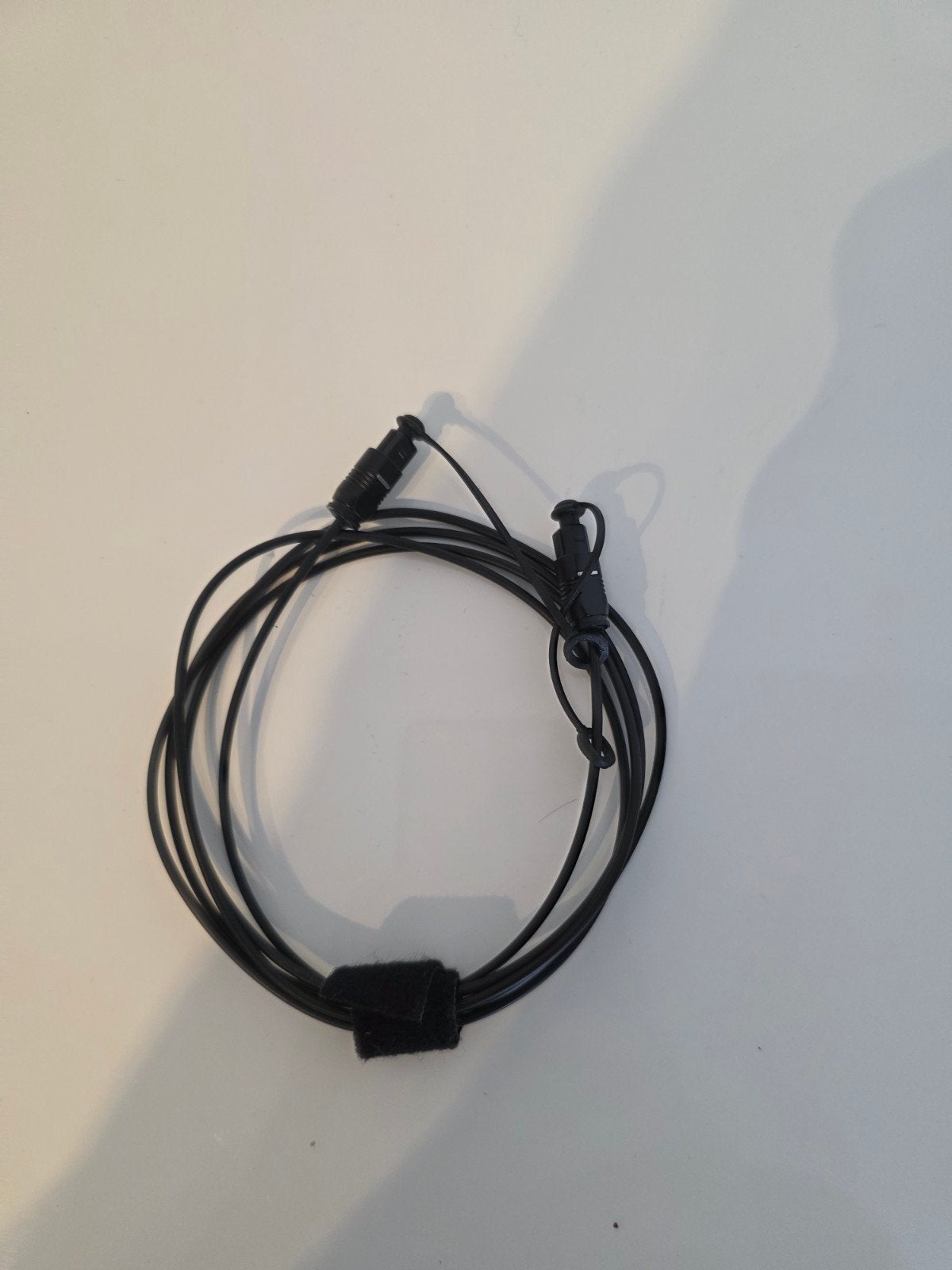Câble optique audio Toslink 1 mètre – Très bon état, Audio, Tv en Foto, Audiokabels en Televisiekabels, Ophalen of Verzenden, Zo goed als nieuw