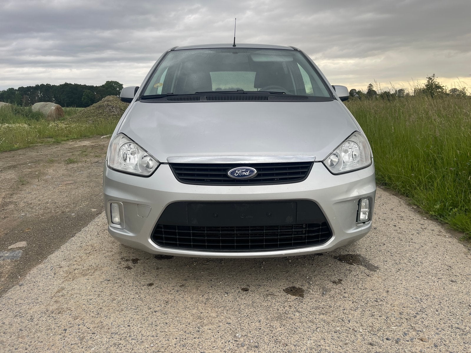 Ford C max 1.6 tdci💢 prêt à immatriculer 💢, Autos, Ford, Argent ou Gris, Achat, Boîte manuelle, Entretenue par le concessionnaire