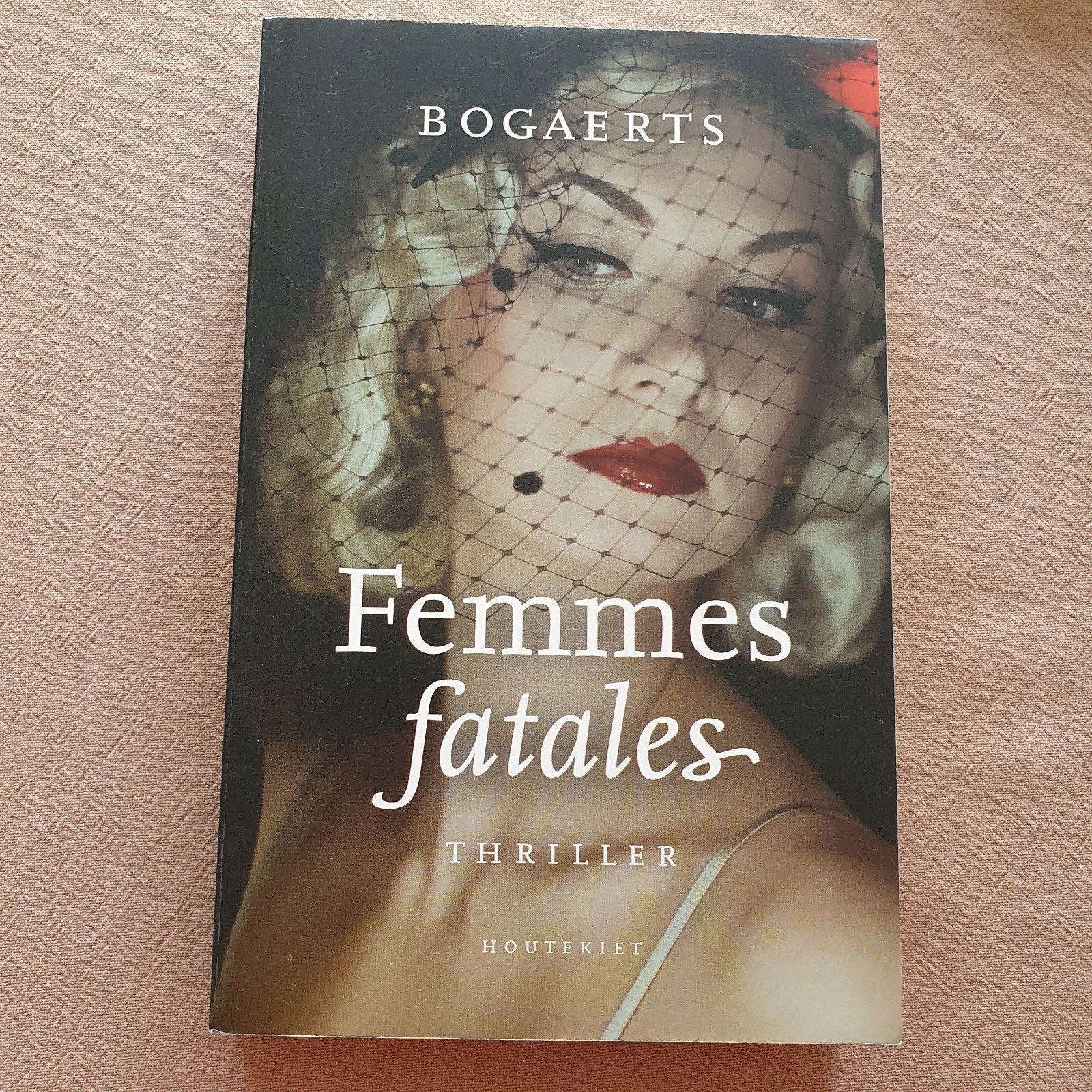 Femmes Fatales - Bogaerts, Ophalen, België, Bogaerts, Zo goed als nieuw