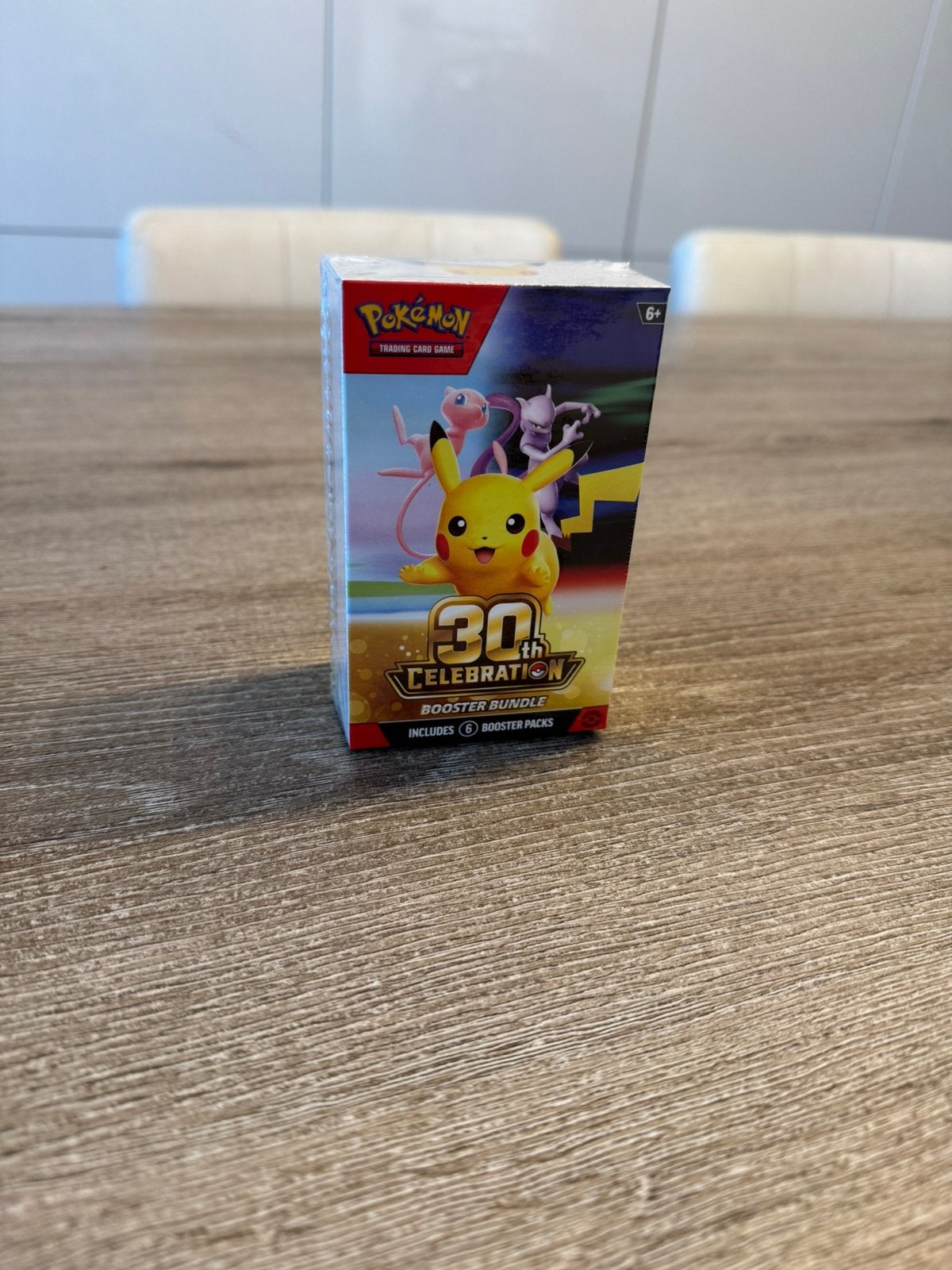 Pokemon 30th Celebration Booster Bundle, Verzamelen, Ophalen of Verzenden, Nieuw, Speelkaart(en)