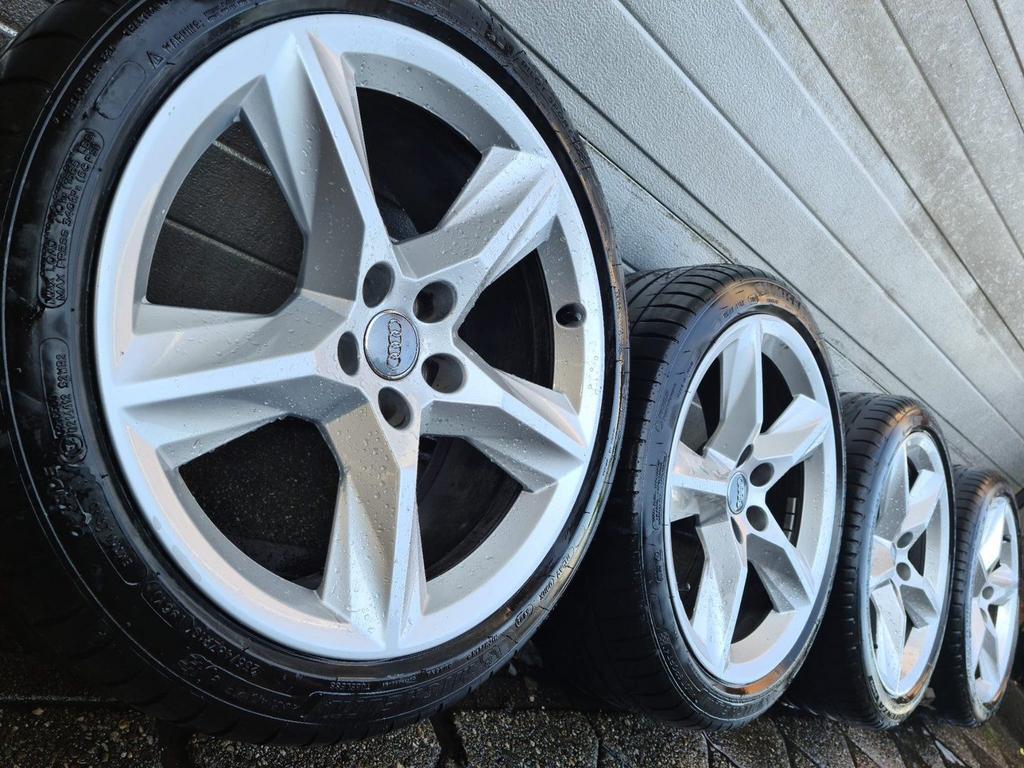 Originele 19 inch Audi A5 S5 8T 8F F5 A7 S7 velgen banden, Pneus et Jantes, 255 mm, Véhicule de tourisme, Pneus été