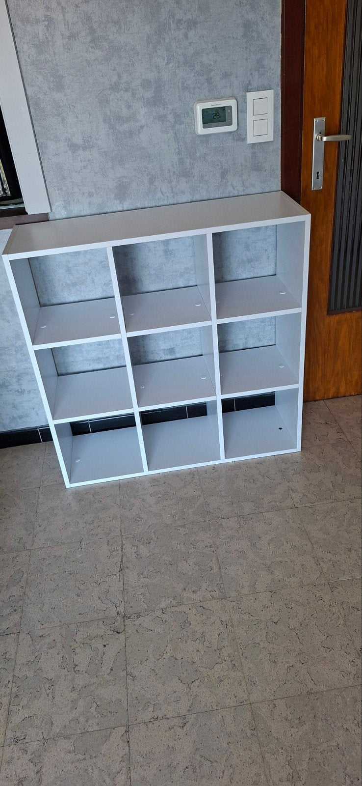 klein vakkenkastje GEEN IKEA, Huis en Inrichting, Kasten | Boekenkasten, Ophalen, Gebruikt