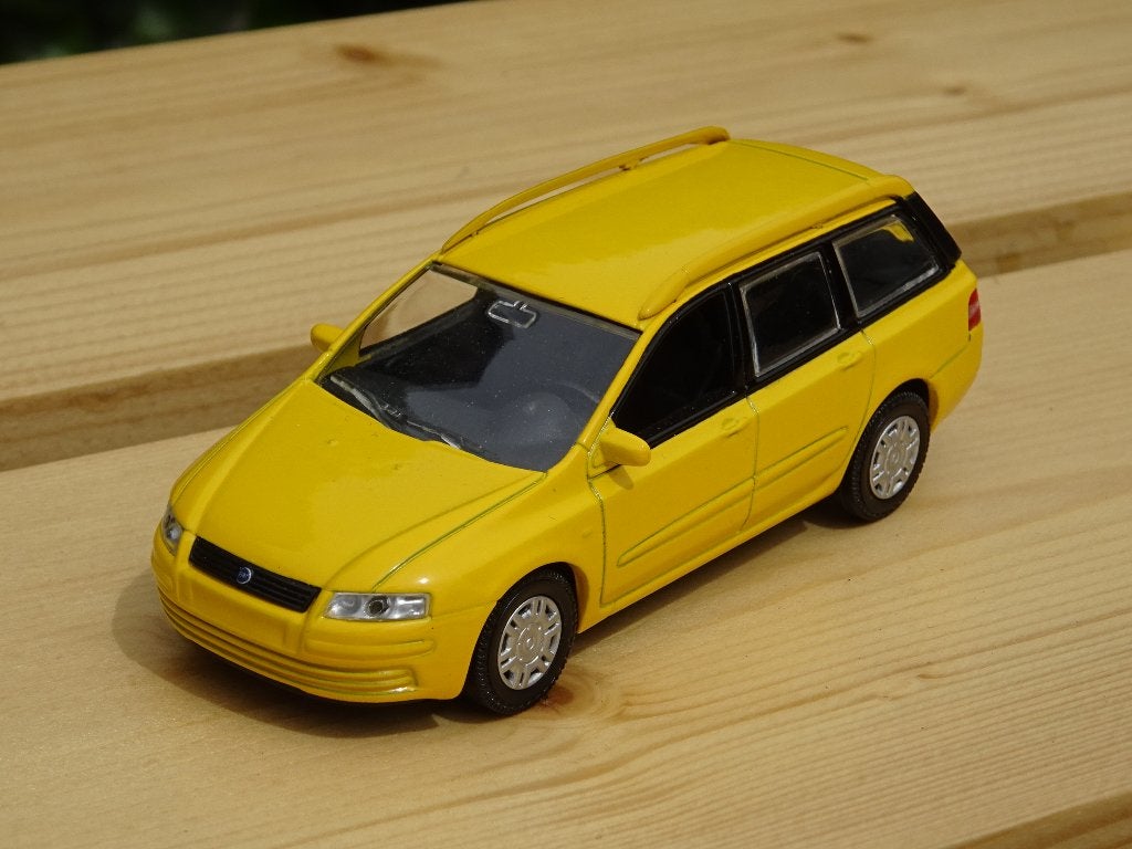 2002 Fiat Stilo Multi Wagon - 1/43, Ophalen of Verzenden, Zo goed als nieuw, Auto, Norev