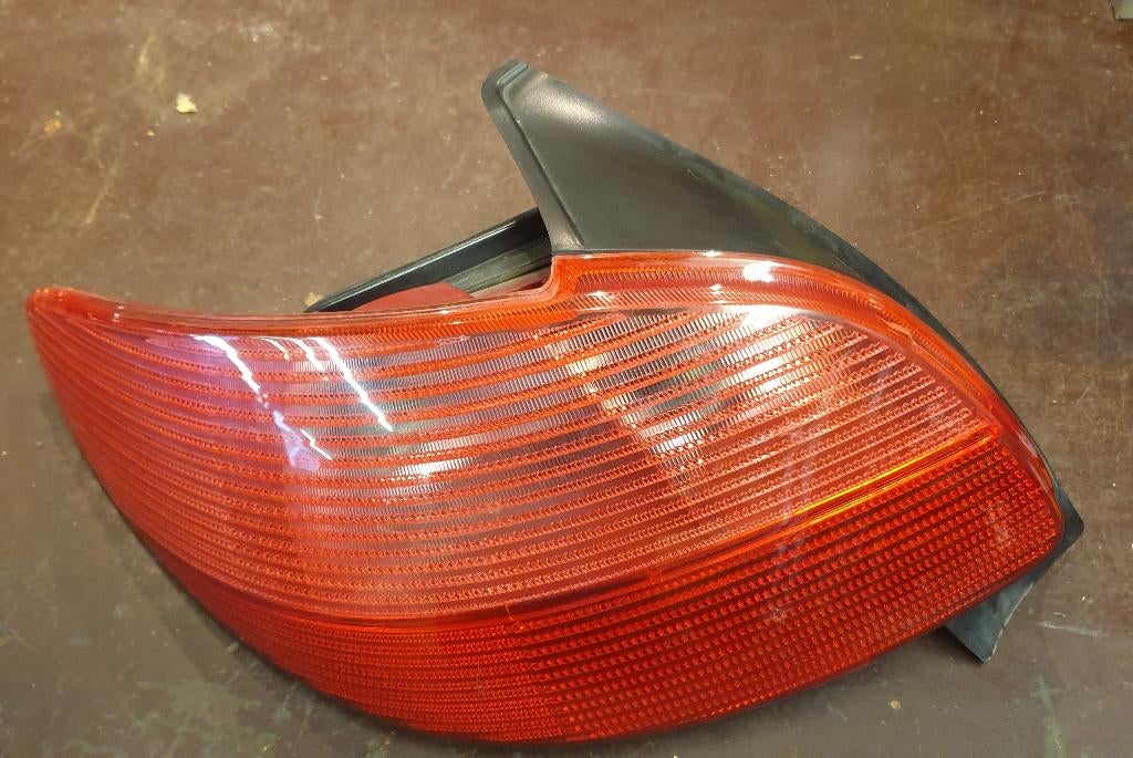Feu ar Peugeot 206, Enlèvement, Utilisé, Peugeot