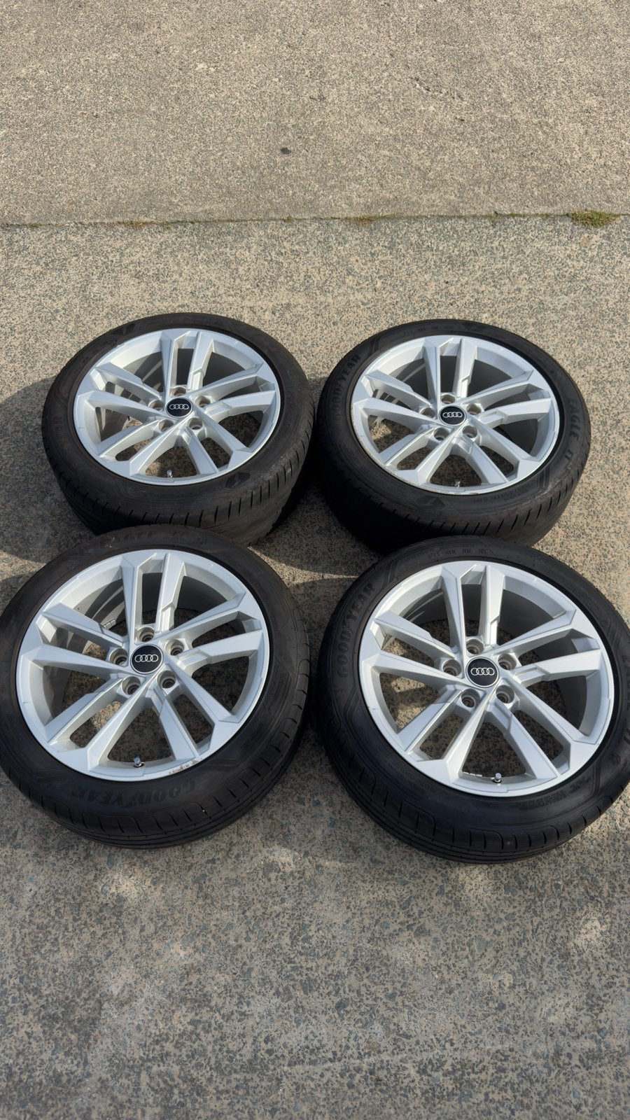 Jante audi d’origine 17’, Autos : Pièces & Accessoires, Pneus & Jantes, Enlèvement, 17 pouces, Pneu(s)