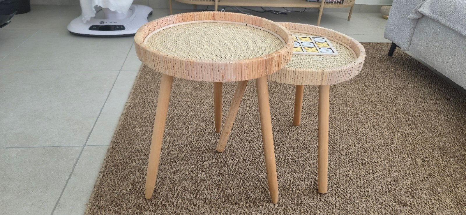 Set koffietafels, Ophalen, Zo goed als nieuw, Hout