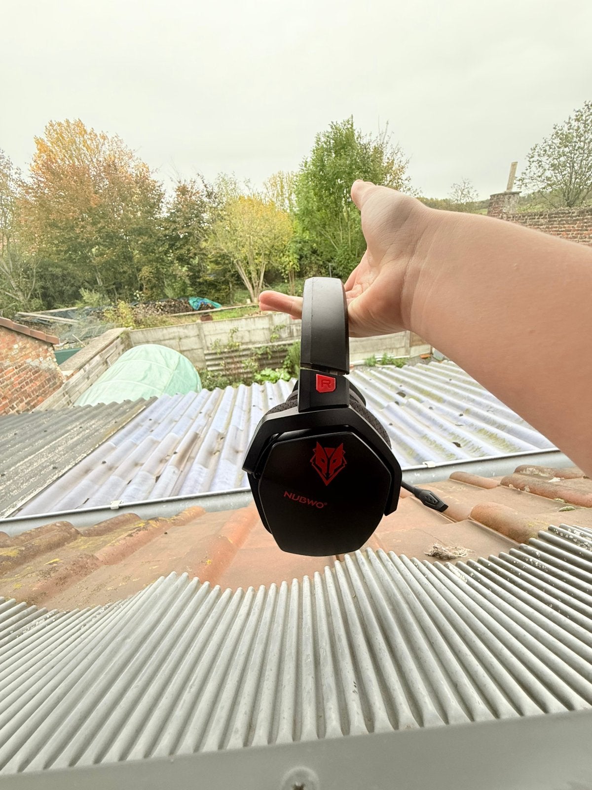 Casque nubwo réglable, TV, Hi-fi & Vidéo, Enlèvement ou Envoi, Rouge, Réglable