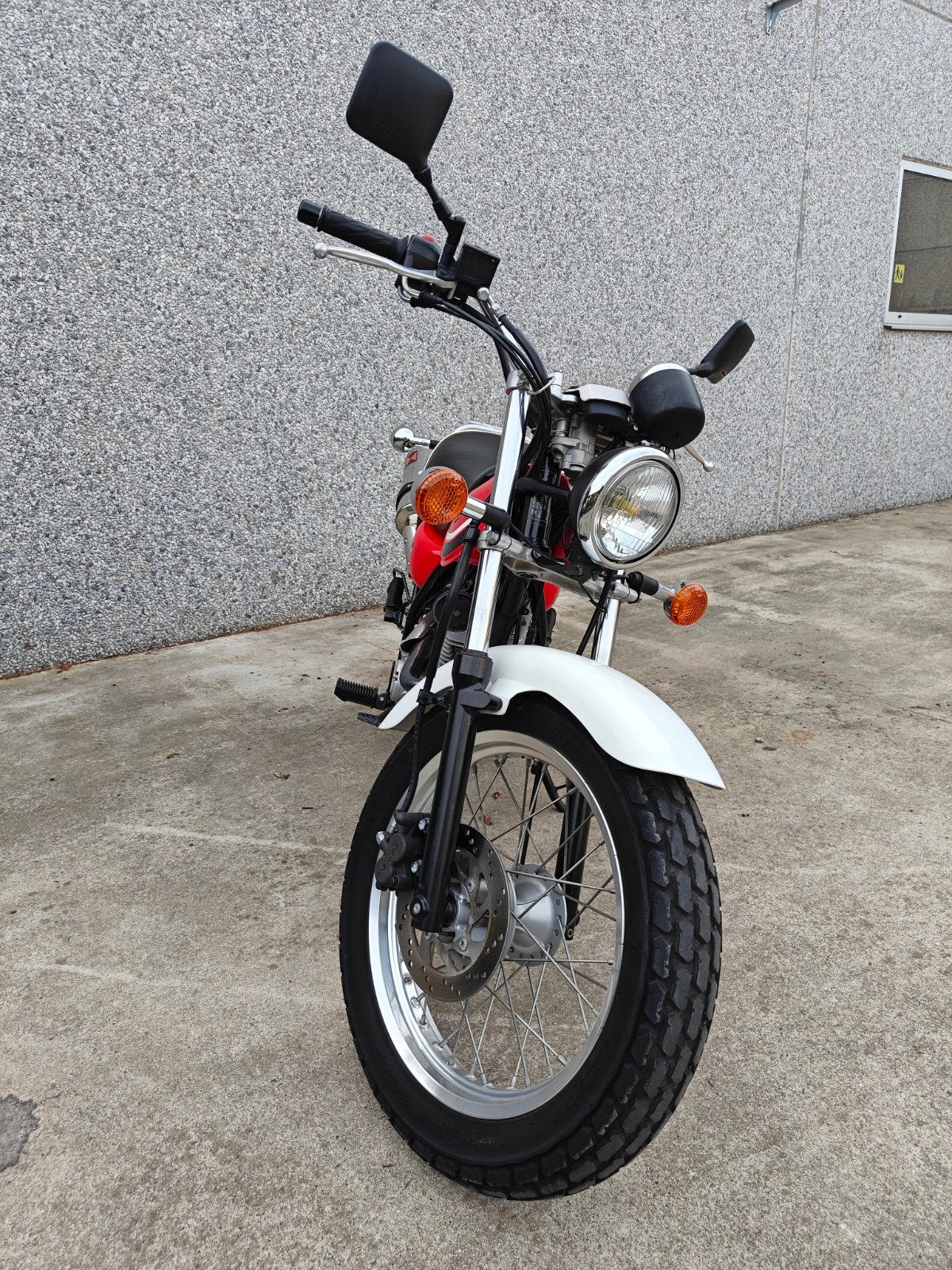 Suzuki VanVan 125, Motos, Particulier, Moto de cross, 1 cylindre, Manuelle