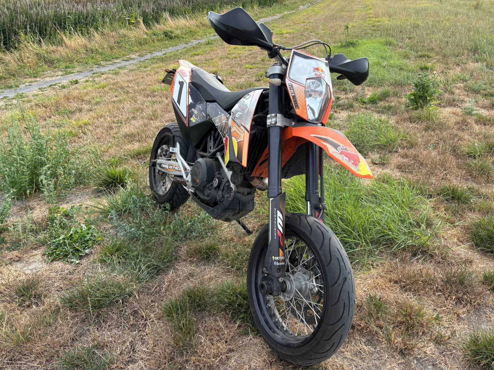 Supermoto ktm 690smc, Motoren, Motoren | KTM, Particulier, Minimaal motorrijbewijs A2, Handgeschakeld, 1 cilinder