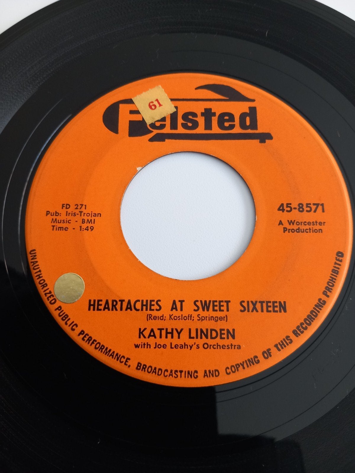 KATHY LINDEN. HEARTACHE AT SWEET SIXTEEN . TEENAGER. USA 45, Cd's en Dvd's, Vinyl Singles