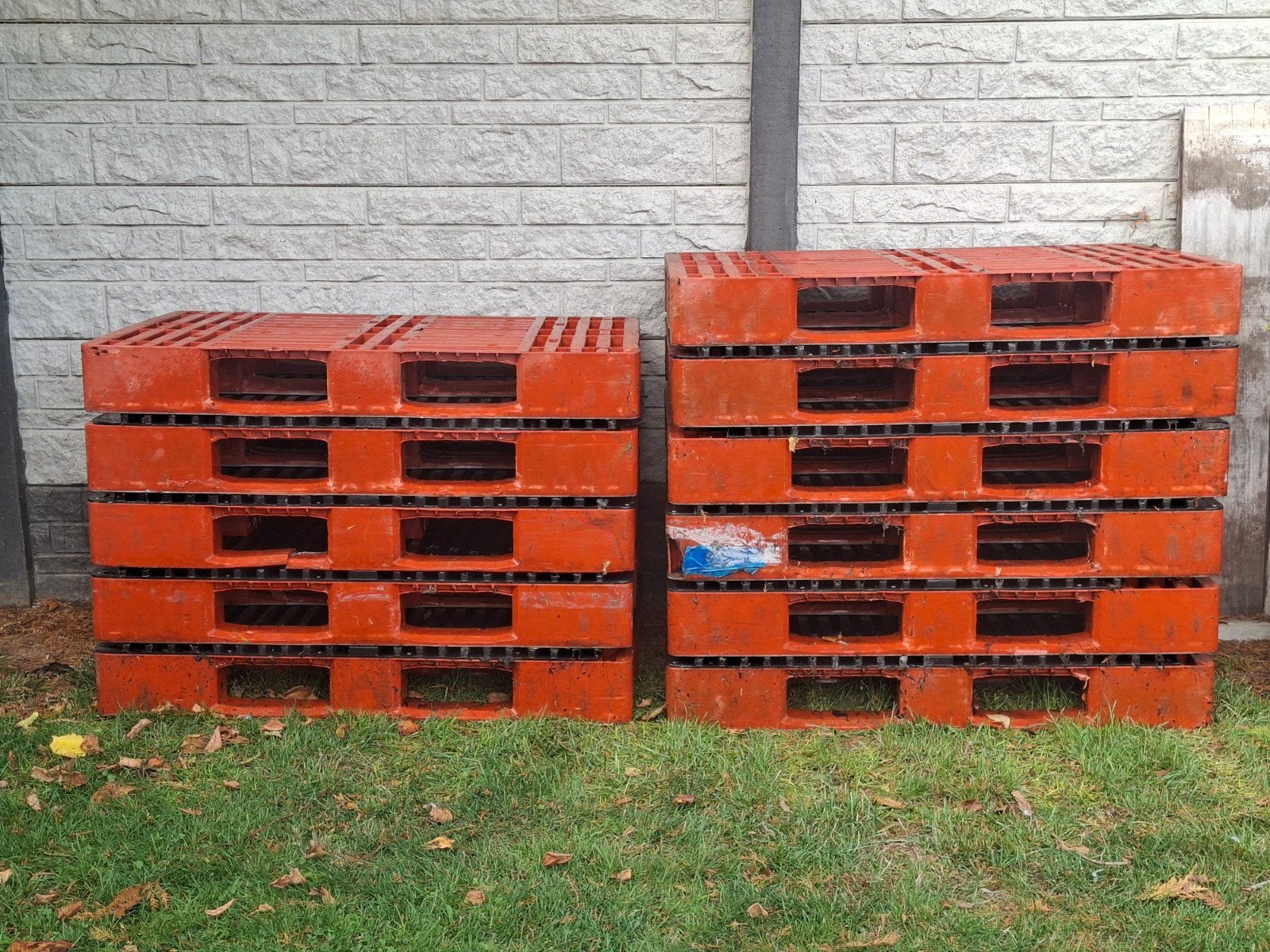 Palettes plastique 120x80 (11 pièces), Moins de 35 cm, Enlèvement, Utilisé, 100 cm ou plus