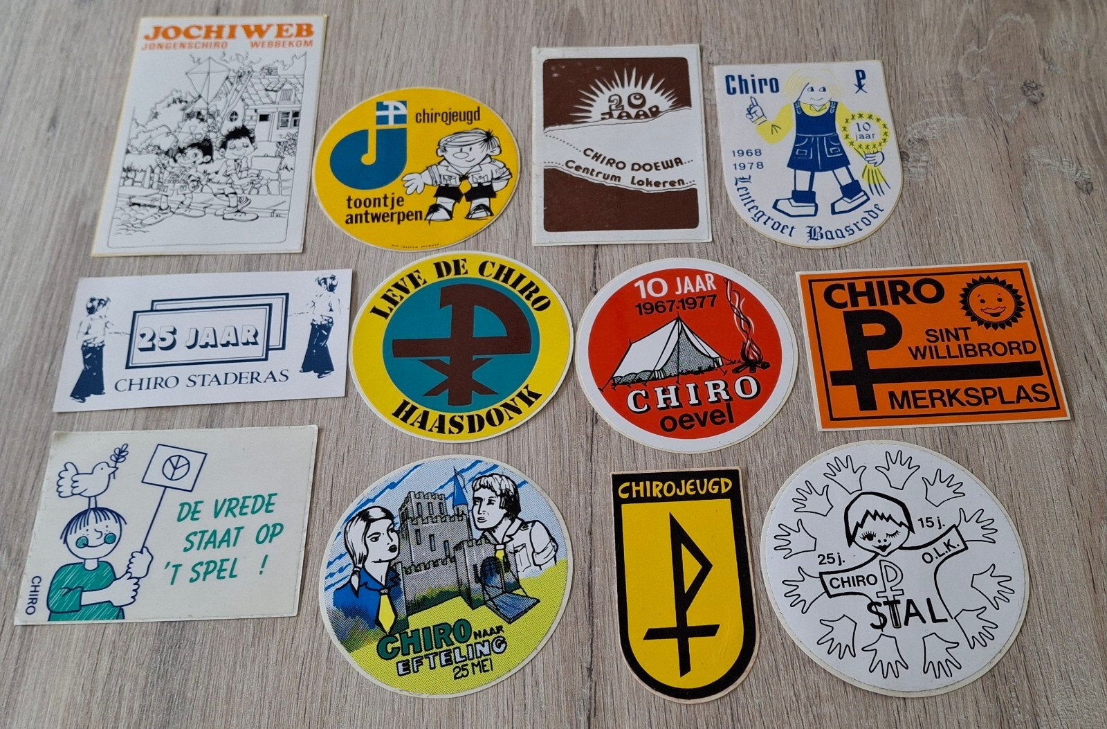 Groot lot stickers jeugdbeweging chiro Vlaanderen, Ophalen of Verzenden, Zo goed als nieuw, Bedrijf of Vereniging