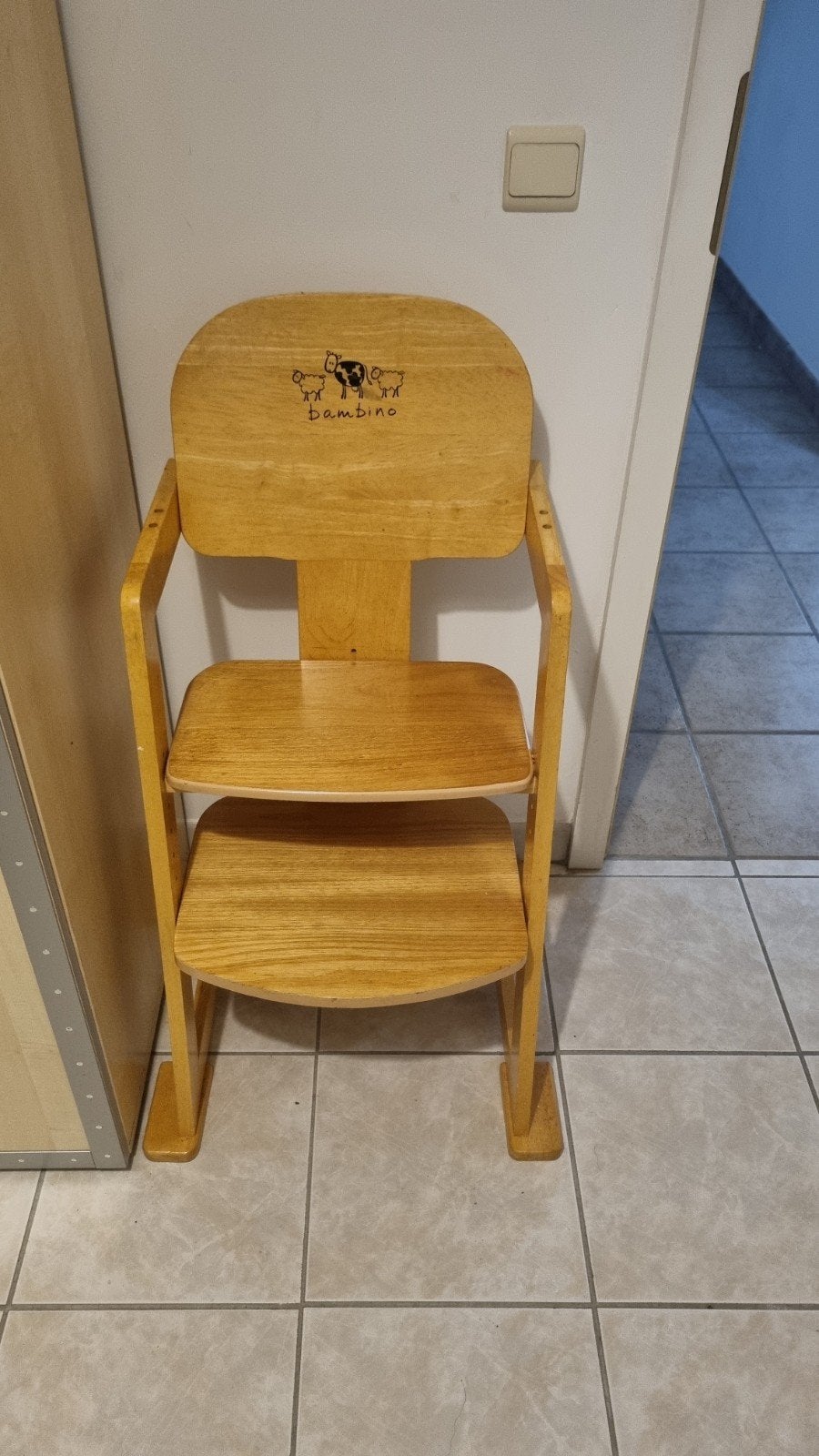 Houten kinderstoel, Kinderen en Baby's, Kinderstoelen, Ophalen, Zo goed als nieuw