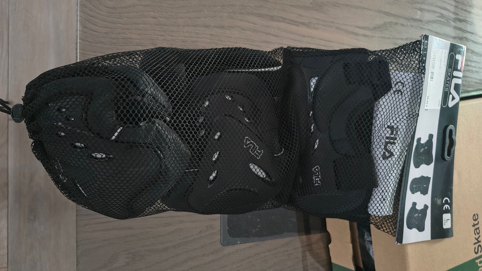 rolschaatsen +bescherming, Sport en Fitness, Skateboarden, Ophalen, Nieuw, Bescherming