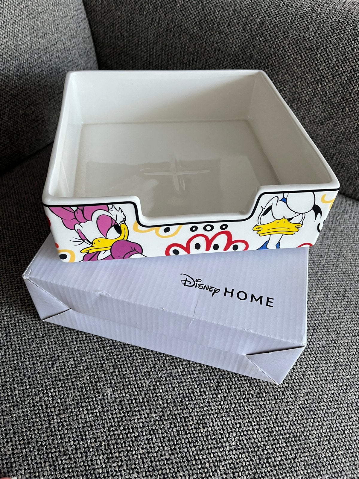 Serveerschaal mickey en friends in porselein Disney Home, Ophalen, Mickey Mouse, Nieuw, Servies