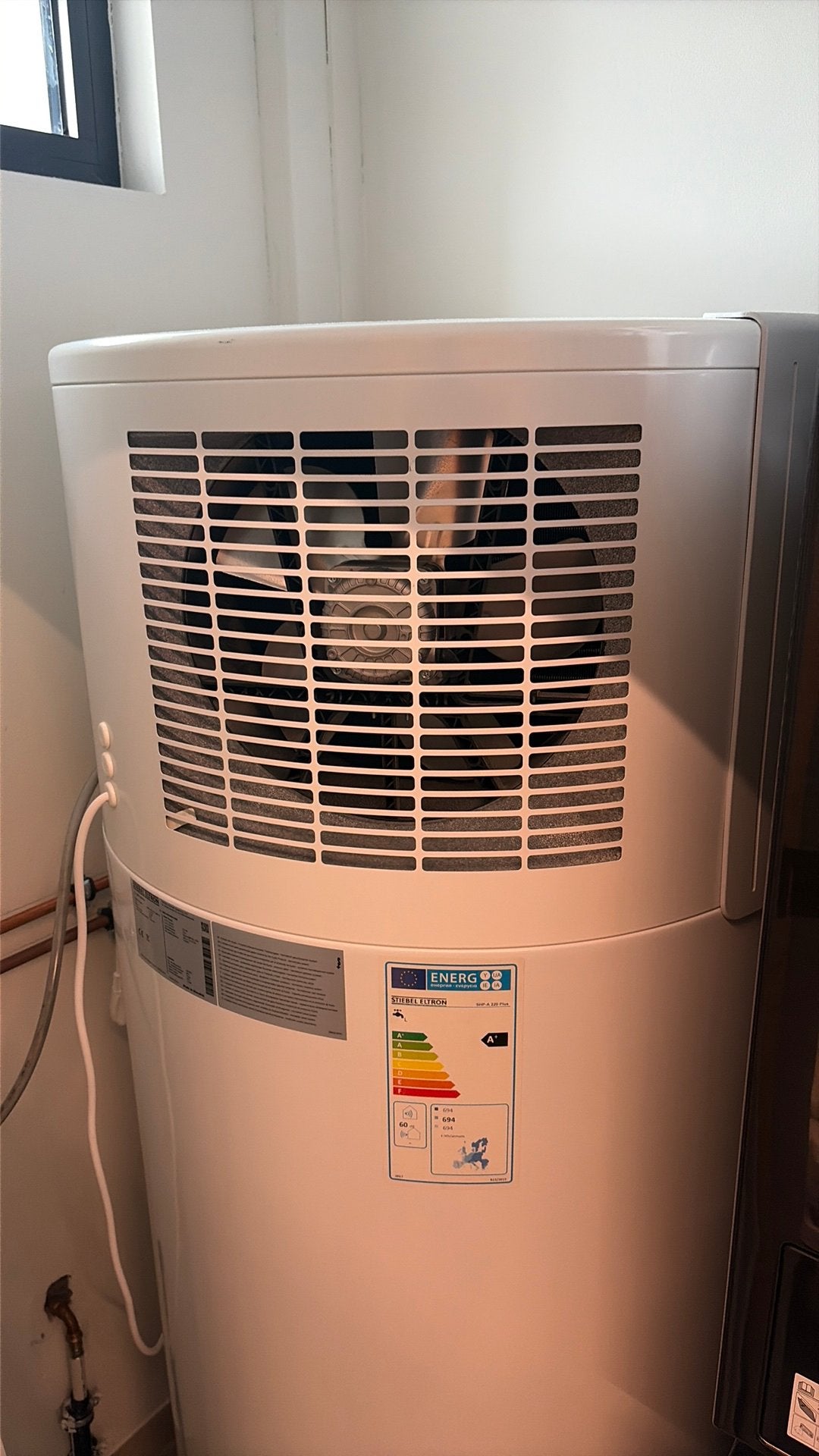 Warmtepomp boiler siebeltron 220l, Ophalen, Zo goed als nieuw, Boiler