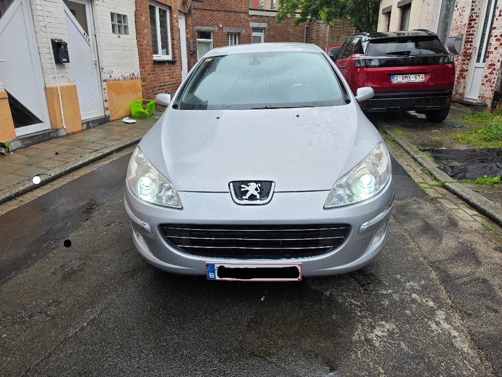 voiture, Argent ou Gris, Boîte manuelle, 5 portes, Aide au démarrage en côte