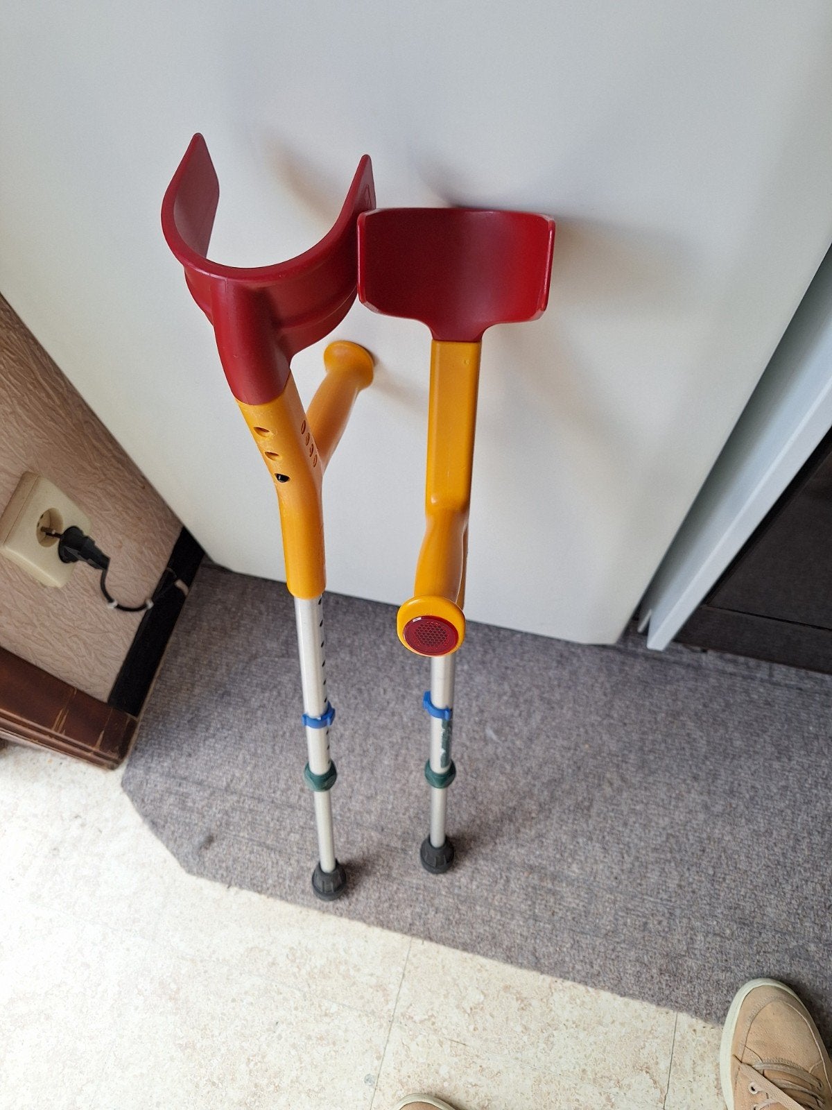 Te koop: Set kleine loopkrukken, Diversen, Ophalen, In hoogte verstelbaar, Zo goed als nieuw