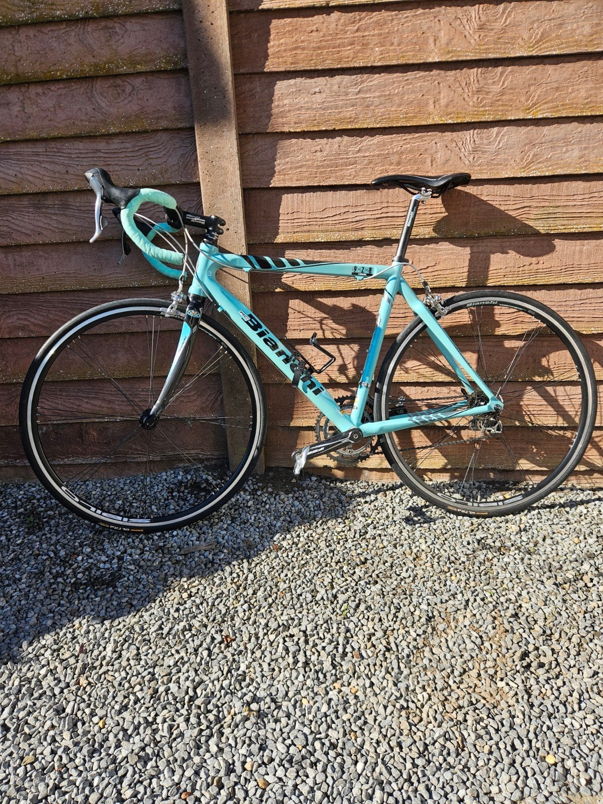 bianchi volledig carbon maat 52
maat 52 ik ben 1.75cm
volled, Enlèvement