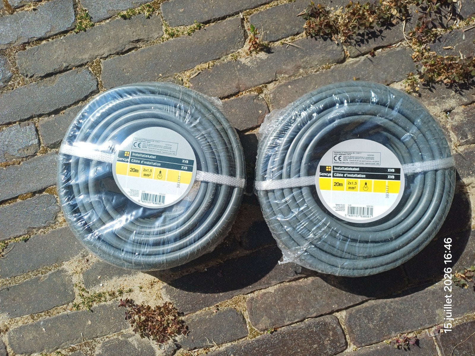 LOT Câbles électriques XVB-CCA 2G1,5 - 20 mètres, Bricolage & Construction, Enlèvement, Neuf, Autres marques, Câble ou Fil électrique