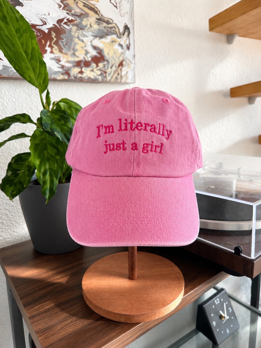Casquette rose “I’m literally just a girl, Kleding | Dames, Hoeden en Petten, Ophalen of Verzenden, Zo goed als nieuw, Pet
