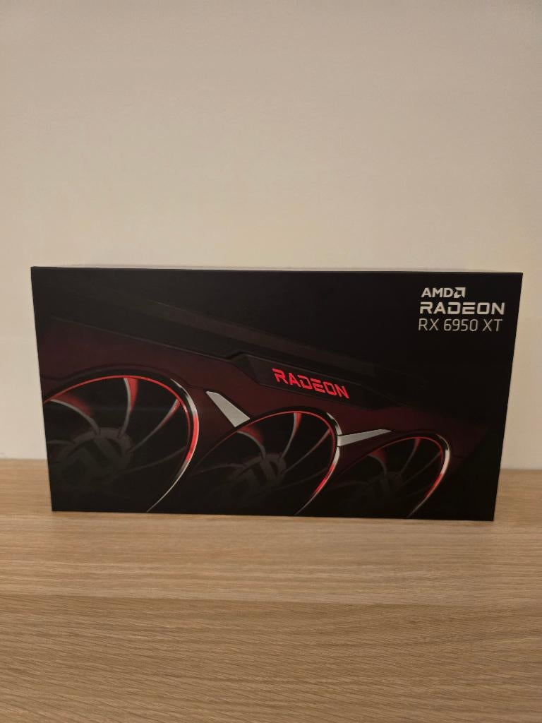 AMD RADEON RX 6950 XT, Informatique & Logiciels, Cartes vidéo, Comme neuf, AMD, PCI-Express 4.0, GDDR6, HDMI, DisplayPort, DVI