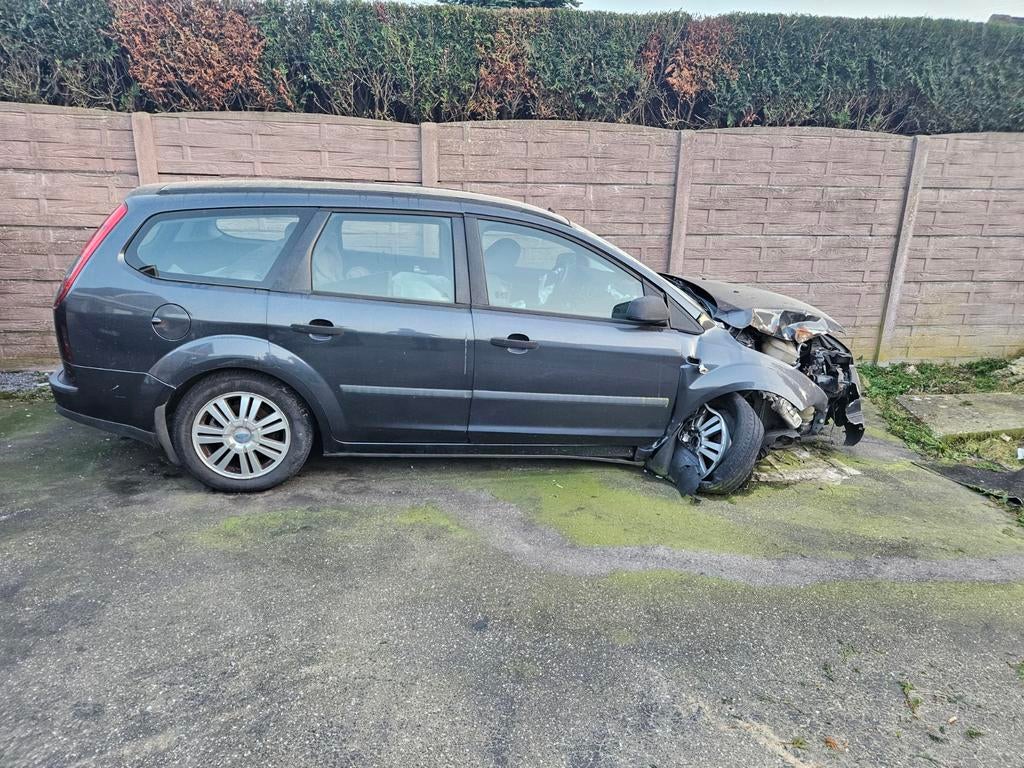 ford focus Auto pertotal, Ophalen