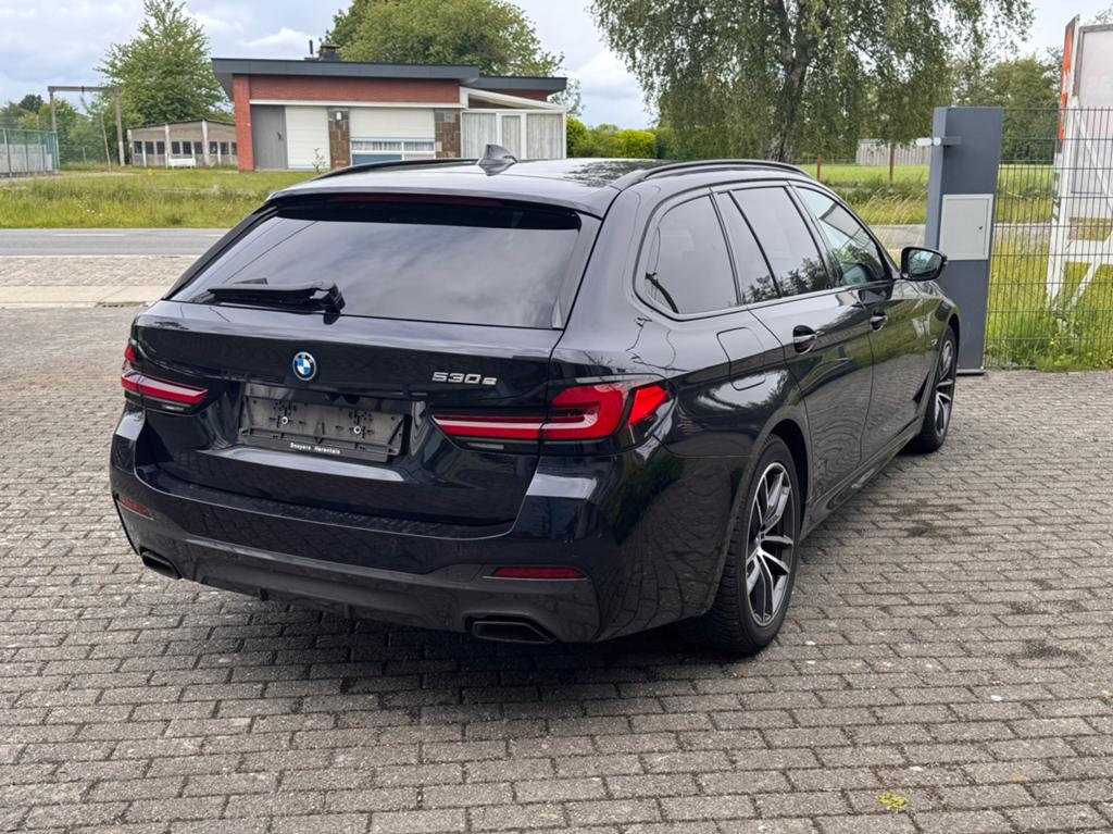 BMW 530 e m pack, Autos, BMW, Cuir, Euro 6, Entreprise, 5 portes