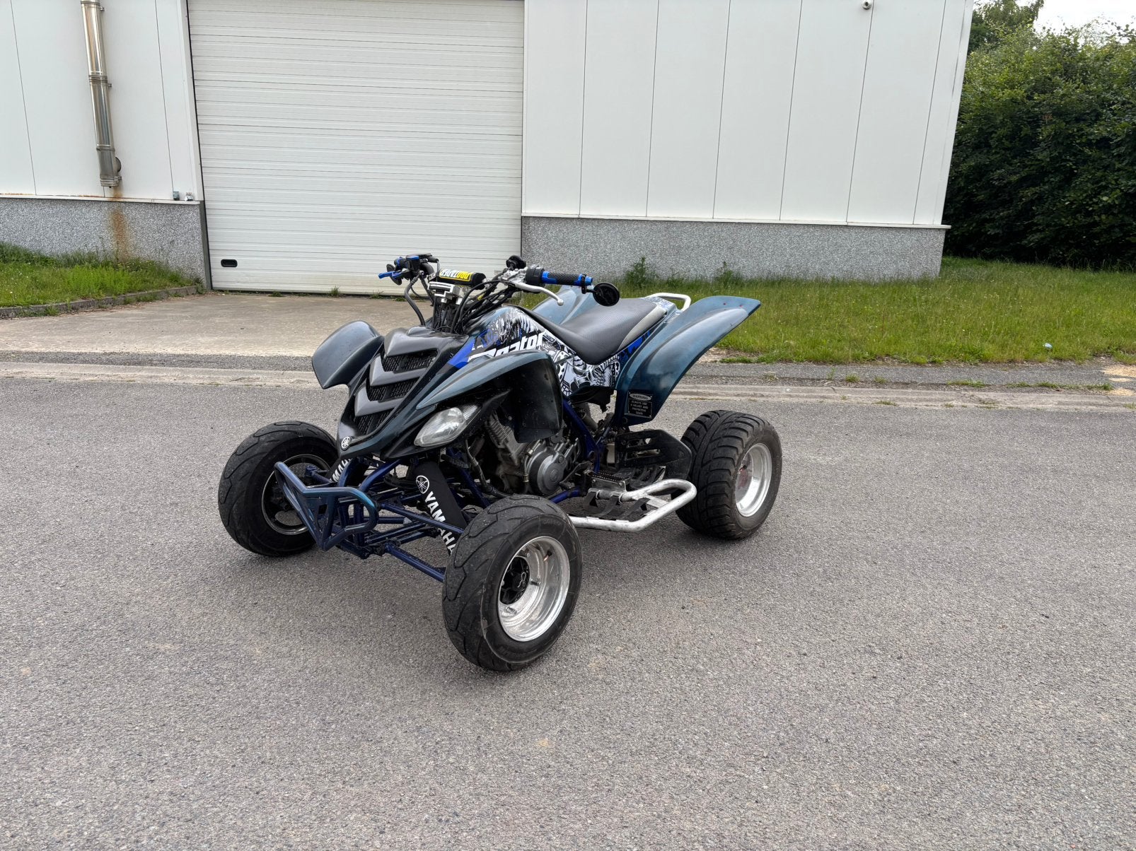 Yamaha Raptor 660, 660 cc, 11 kW of minder, 1 cilinder