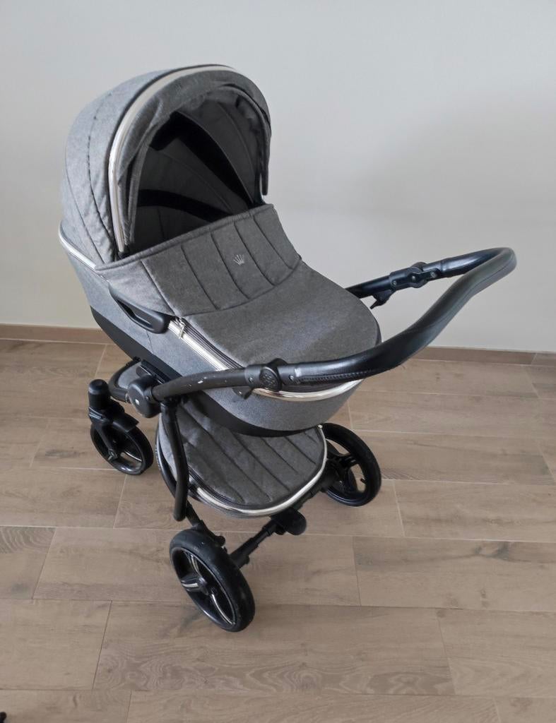 Kinderwagen First met alle toebehoren, Kinderen en Baby's, Kinderwagens en Combinaties, Ophalen, Kinderwagen