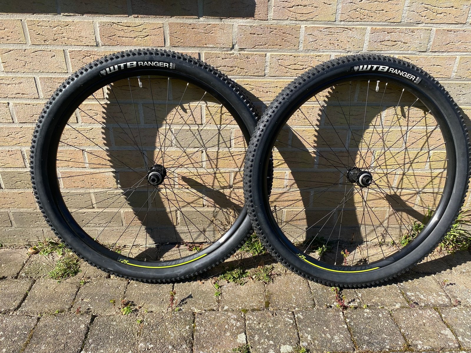 Nieuwe MTB 29” wielset met banden, Fietsen en Brommers, Fietsonderdelen, Nieuw, Aluminium, Mountainbike, Ophalen