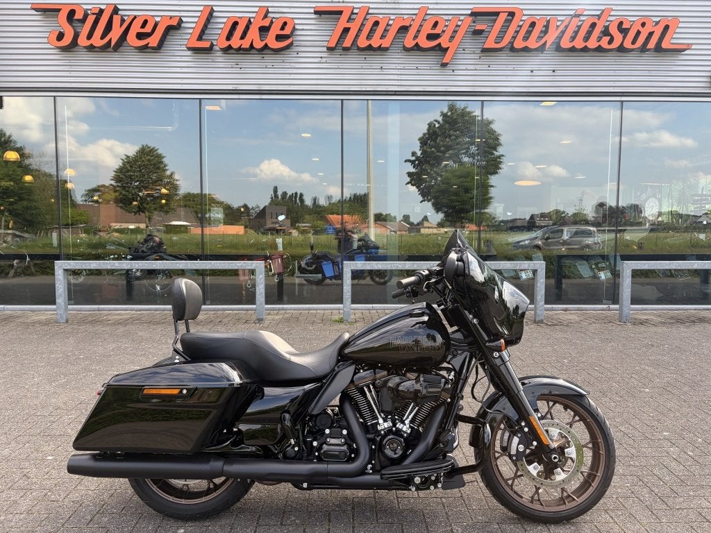 Harley-Davidson Street Glide ST met slechts 2627 km, Autre, 1923 cm³