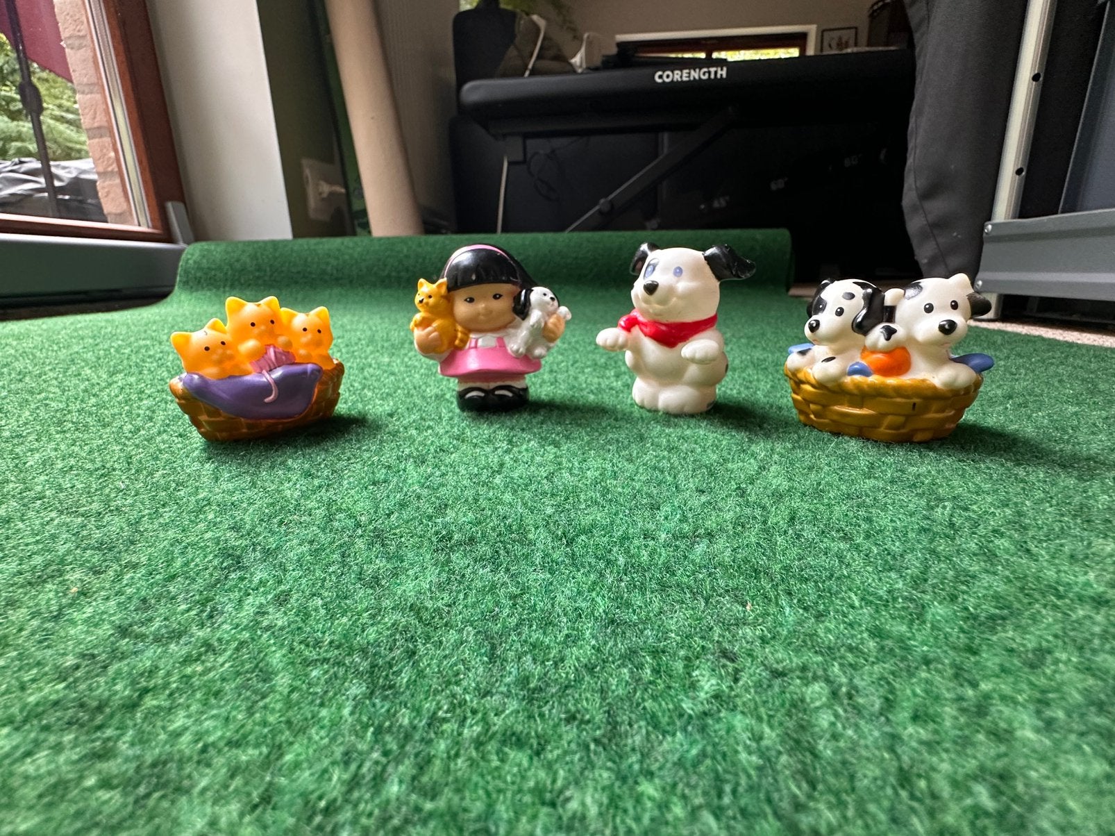 Meisjesfiguren van Little People met kittens en Dalmatiërs, Ophalen of Verzenden, Zo goed als nieuw