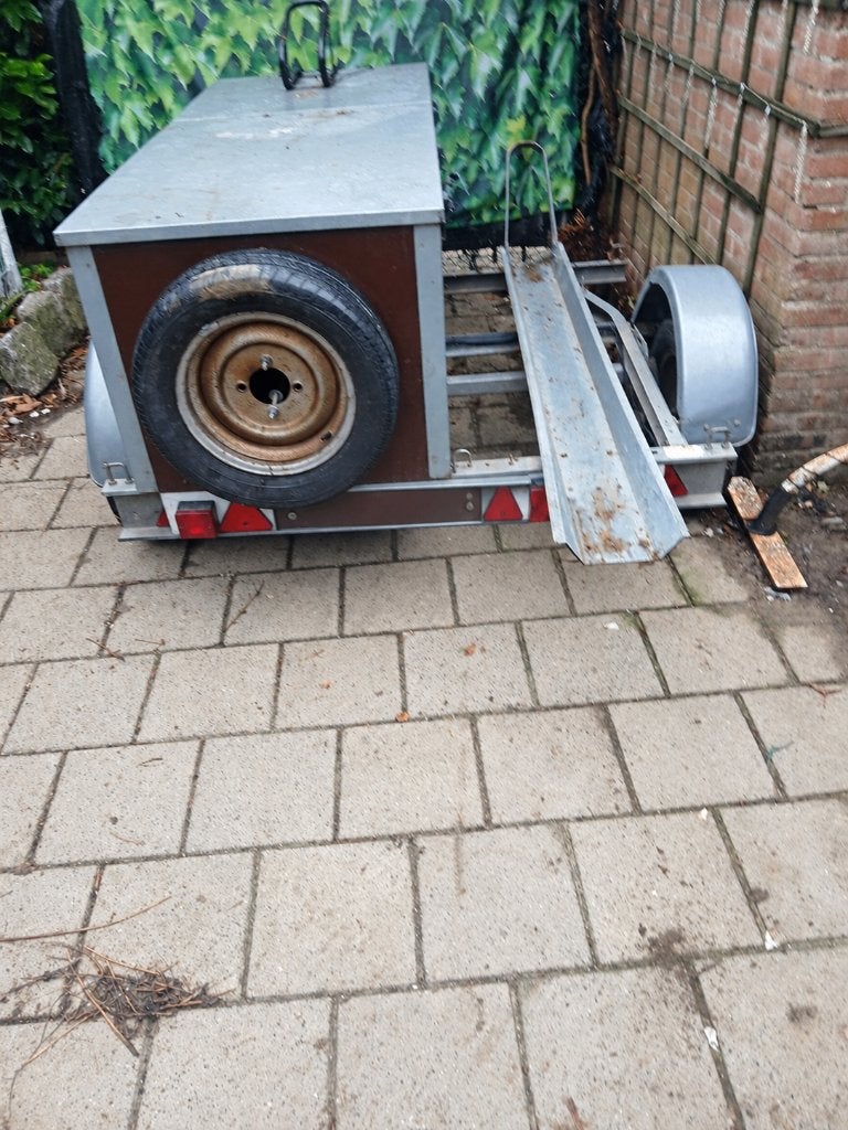 Motor aanhanger, Enlèvement, Comme neuf