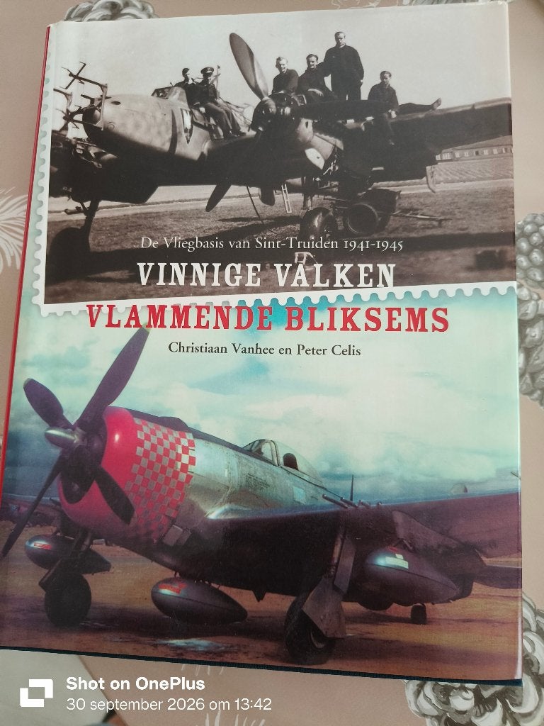 Vinnige valken vlammende bliksems, Verzamelen, Ophalen, Luchtmacht, Boek of Tijdschrift