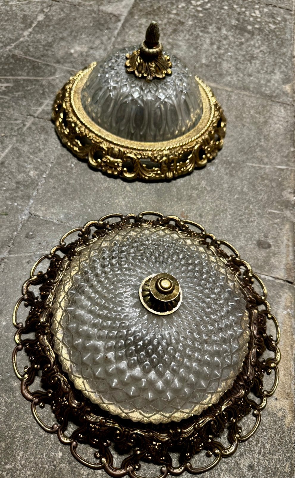 2 Plafonniers vintage a donner, Enlèvement