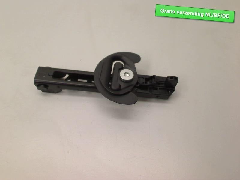 GORDEL HOOGTE VERSTELLER L Volkswagen Passat Variant (365), Gebruikt, Volkswagen, Volkswagen AG, Kundenbetreuung@volkswagen.de